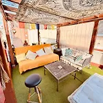 Δωμάτια σε οικογενειακή κατοικία Casa Clot
